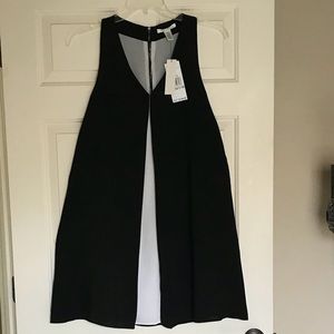 NWT Kenneth Cole Black White Dress Size 8
